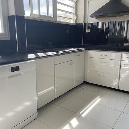 Appartement Lalau Avec Vue Sur La Mer Et Piscine Schoelcher Eksteriør billede